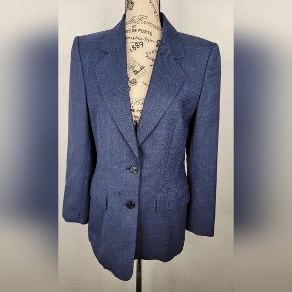 Escada Jackets & Blazers - Escada Blazer Sz 36 Blue Gray 100% Cashmere Windowpane Tailored Jacket US 6